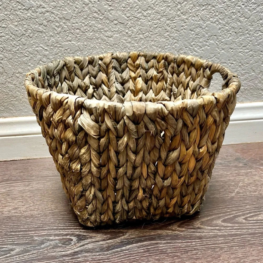 Vintage Heavy Duty Basket